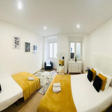 Rooms, Ideal Location For Tourists بيت شباب