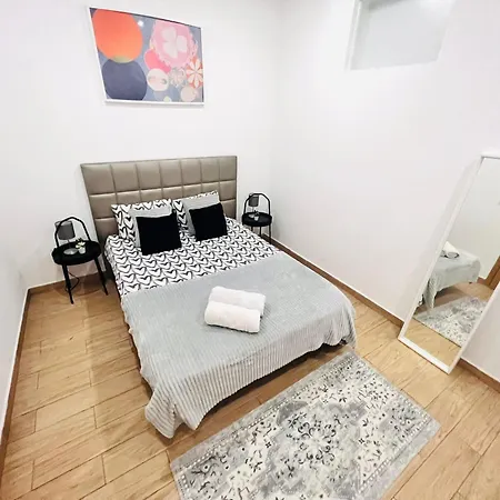 Rooms, Ideal Location For Tourists 호스텔 리스본
