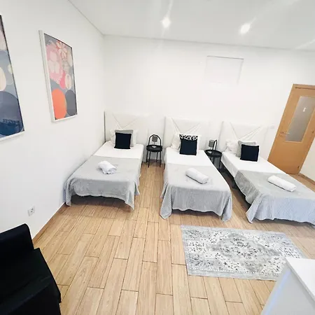 Rooms, Ideal Location For Tourists 호스텔