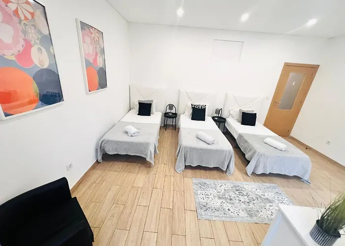 Rooms, Ideal Location For Tourists ホステル