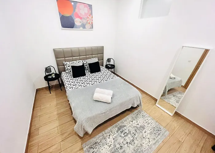 Rooms, Ideal Location For Tourists Vandrarhem Lisboa